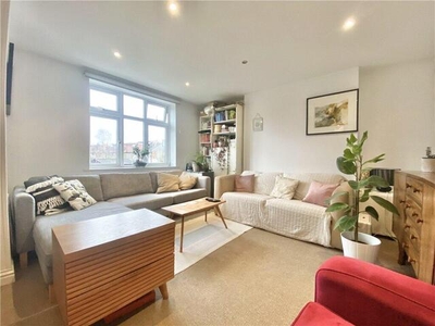 1 Bedroom House Share For Rent In Twickenham
