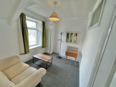 2 bedroom apartment for rent in Glynrhondda Street, Cardiff(City), CF24