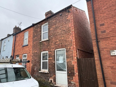 3 bedroom end of terrace house for sale in Newland Street West, Lincoln, LN1