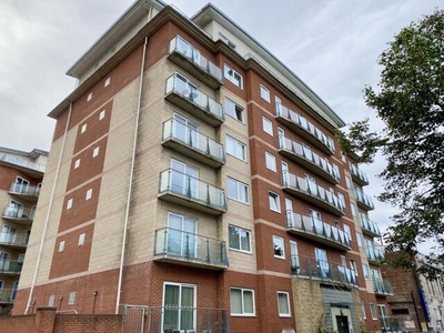 2 Bedroom Flat For Sale In Southport