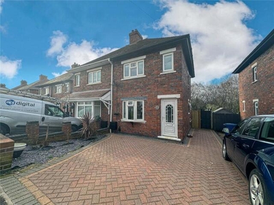 2 Bedroom Semi-detached House For Sale In Tamworth, Staffordshire
