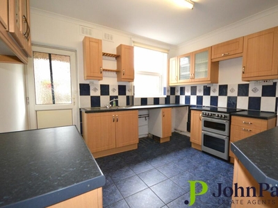 2 bedroom terraced house for rent in St. Thomas Road, Longford, Coventry, West Midlands, CV6