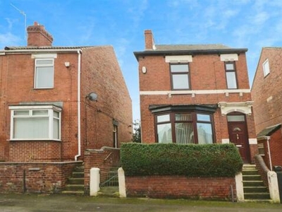 3 Bedroom Detached House For Sale In Cliffield Road, Swinton