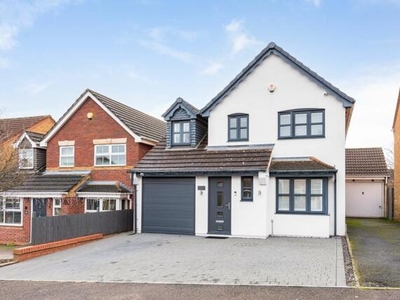 3 Bedroom Detached House For Sale In Dosthill