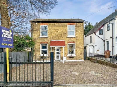 3 Bedroom Detached House For Sale In Rainham, Kent