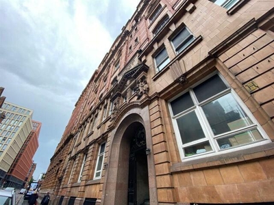 3 Bedroom Flat For Sale In 71 Whitworth Street