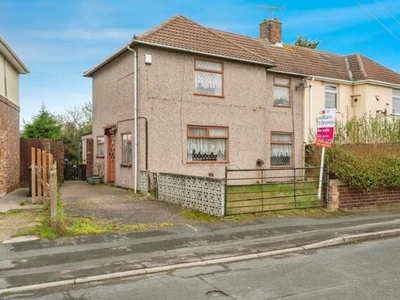 3 Bedroom Semi-detached House For Sale In New Rossington