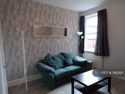 3 bedroom terraced house for rent in Bristol Road, Coventry, CV5