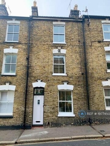 3 Bedroom Terraced House For Rent In Ramsgate