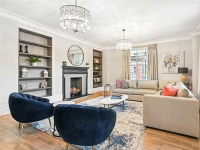 4 Bedroom Apartment For Rent In Mayfair, London