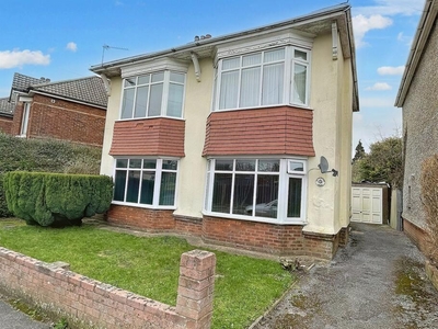 4 bedroom detached house for sale in Bournemouth, BH9