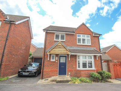 4 bedroom detached house for sale in Tinding Drive, Bristol, South Gloucestershire, BS16
