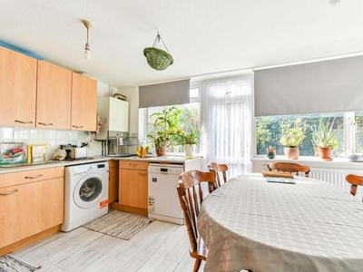 4 Bedroom House For Sale In Brixton, London