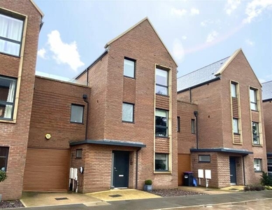 4 Bedroom House For Sale In Shrewsbury