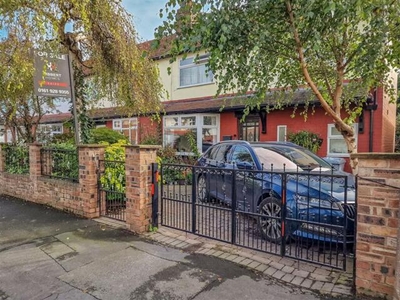 5 Bedroom Semi-detached House For Sale In Timperley