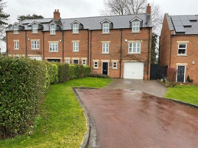 5 Bedroom Town House For Sale In Middleton St. George