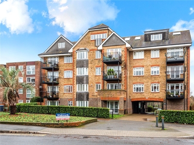 Bromley Road, Beckenham, BR3 2 bedroom flat/apartment in Beckenham