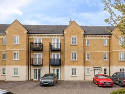 2 Bed Flat/Apartment For Sale in Carterton, Oxfordshire, OX18 - 4990431