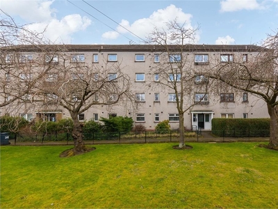 2 bed ground floor flat for sale in Oxgangs