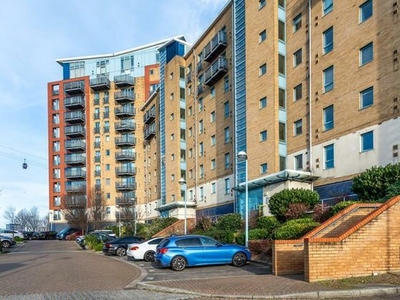 2 bedroom apartment to rent West Silvertown, Royal Victoria Docks, E16 1DX