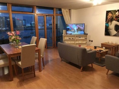 2 bedroom apartment to rent West Silvertown, Royal Victoria Docks, E16 1DX