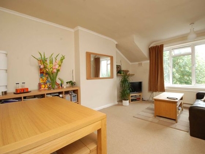 2 bedroom flat for sale London, NW6 6AD