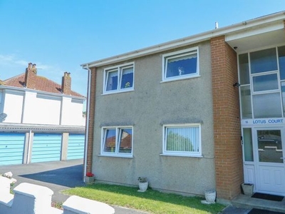 2 bedroom flat for sale Weston-s-mare, BS22 8DY