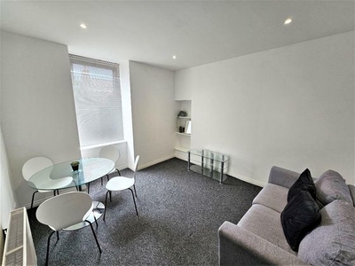 2 bedroom flat to rent Aberdeen, AB10 6QS