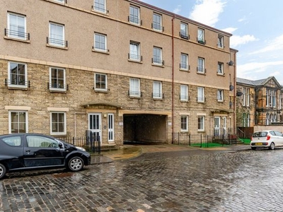 2 bedroom flat to rent Edinburgh, EH6 4DL