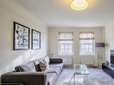2 bedroom flat to rent Fulham Road, SW3 6SH