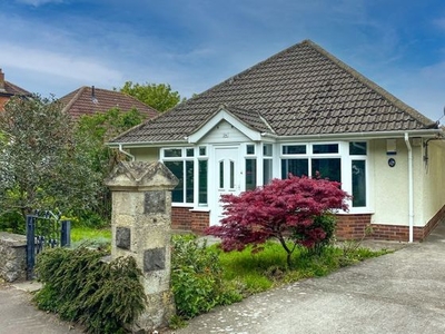 3 bedroom detached bungalow for sale Weston-s-mare, BS23 4TH