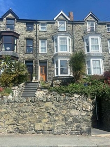 3 bedroom terraced house for sale Barmouth, LL42 1NY