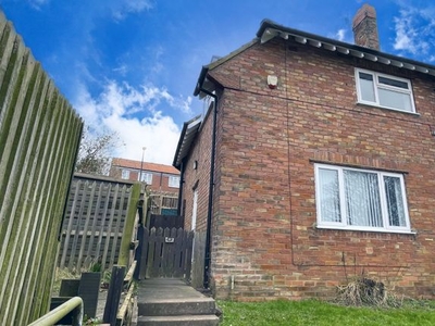 End terrace house to rent in Barrowcliff Road, Scarborough YO12