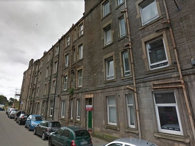Flat to rent in 6, Bothwell Street, Edinburgh EH7