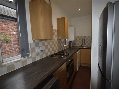 Flat to rent in Grenville Street, Stockport SK3