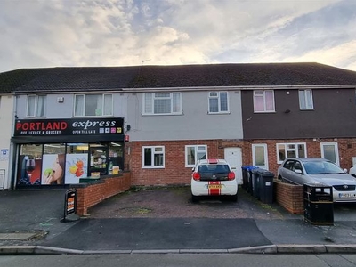 Flat to rent in Lee Road, Leamington Spa CV31