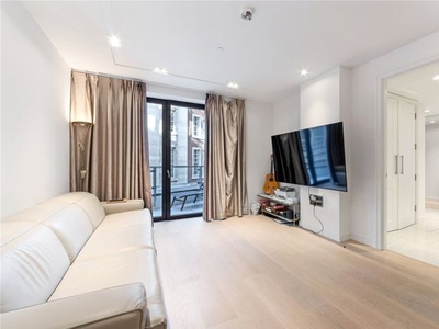 Flat to rent in Lincoln Square, Portugal Street, Holborn WC2A
