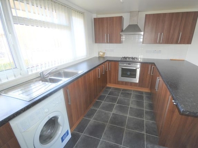 Flat to rent in Mount Pleasant, Newcastle-Under-Lyme ST5