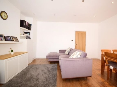 Flat to rent in Northcote Road, Croydon CR0