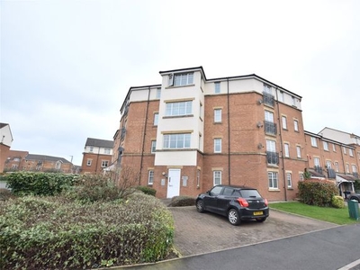 Flat to rent in Sanderson Villas, St James Village, Gateshead NE8