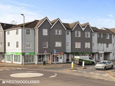 Flat to rent in West Road, Sawbridgeworth CM21