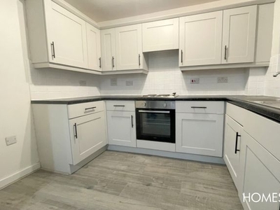 Flat to rent in Woodsome Park, Woolton L25