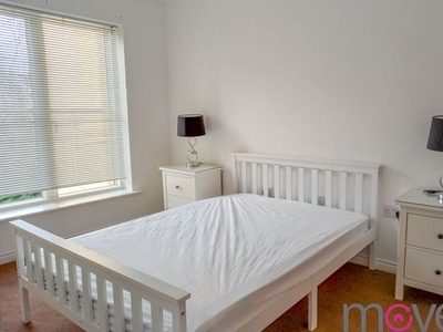 Room to rent in Pinewood Drive, Cheltenham GL51