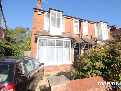 Semi-detached house to rent in Park Hill Road, Harborne B17