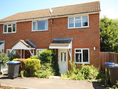 Terraced house to rent in Courtenay Mews, North Road, Woking GU21