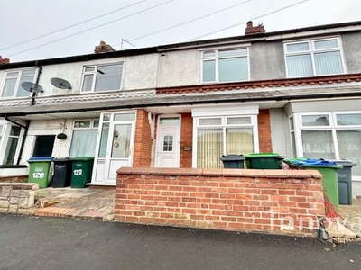 Terraced house to rent in George Road, Oldbury B68