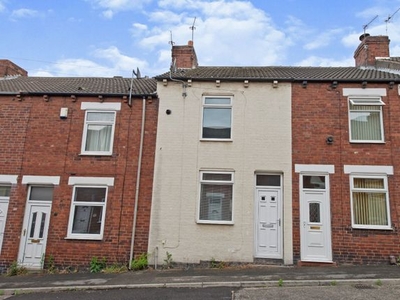 Terraced house to rent in Heald Street, Castleford, West Yorkshire WF10
