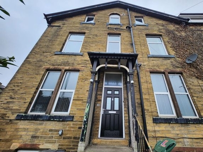Terraced house to rent in Manor Lane, Shipley BD18