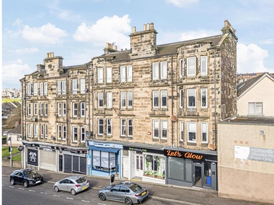 1 bed first floor flat for sale in Inverkeithing