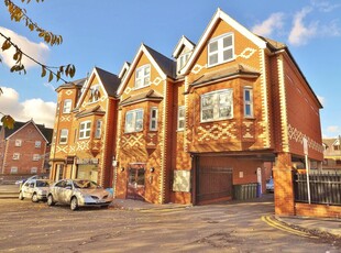 1 bedroom apartment for rent in Valentine House, Church Road, Guildford, Surrey, GU1